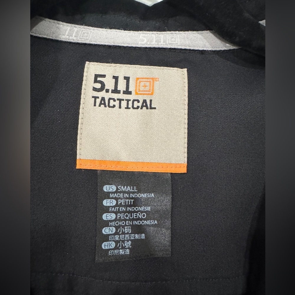 NWOT 5.11 Tactical Women’s Button Down Long Sleeve Shirt Black Size S - Picture 8 of 10